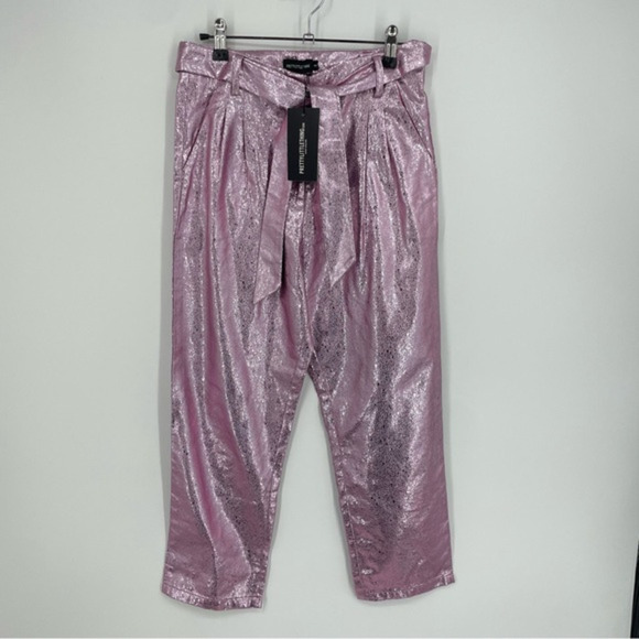 Pretty little thing Pink Tie Waist Cracked Vinyl Crop Trousers - Picture 1 of 10